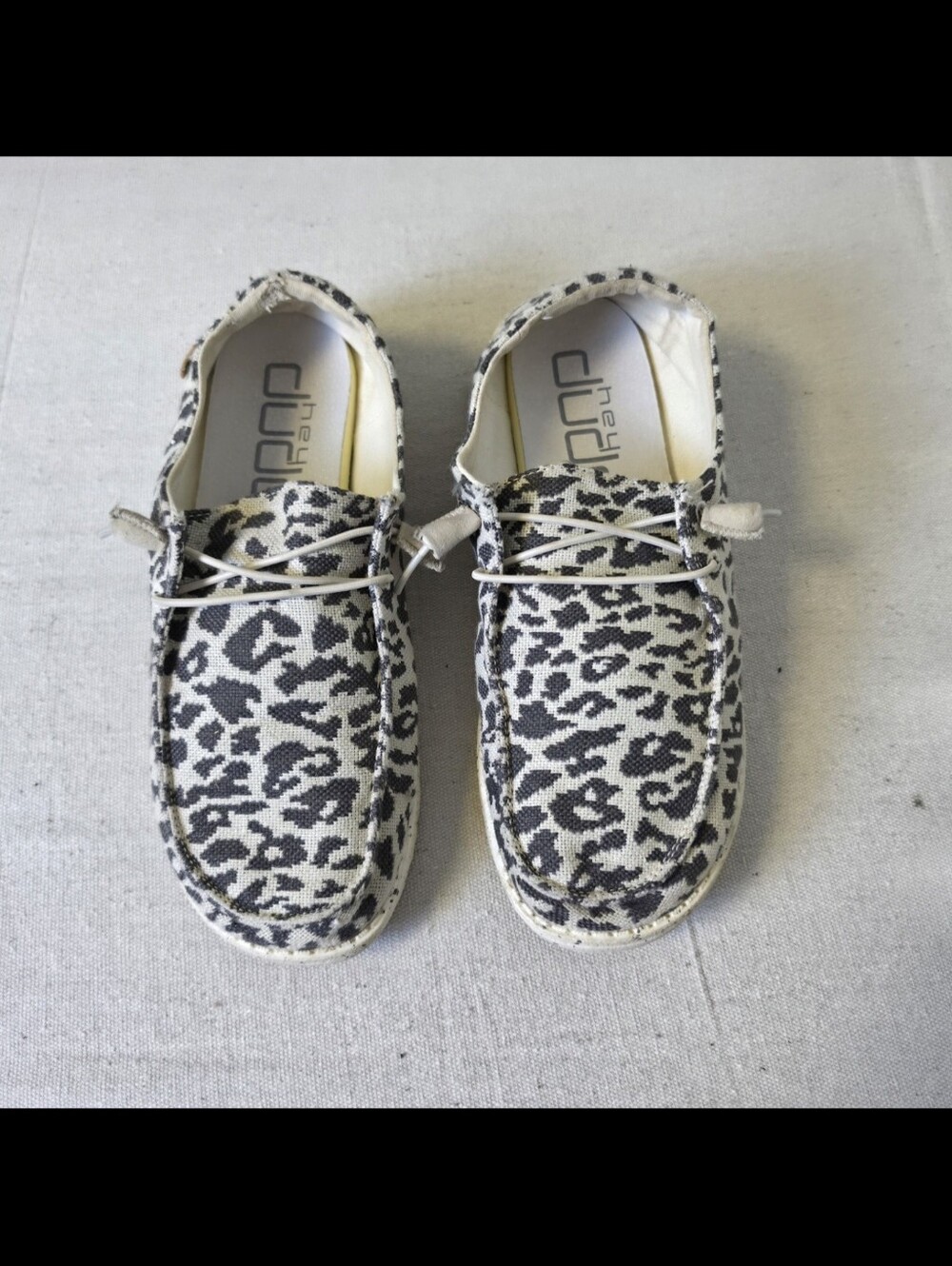 Hey Dude Wendy Woven Cheetah Grey Slip On Loafers Shoes Women' Size 9